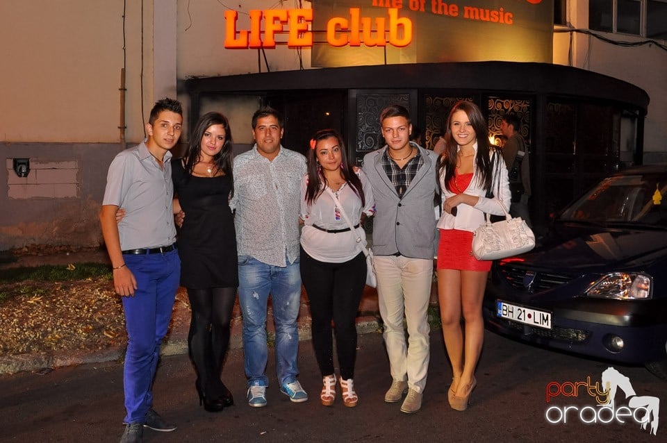 Chef de chef în Club Life, 