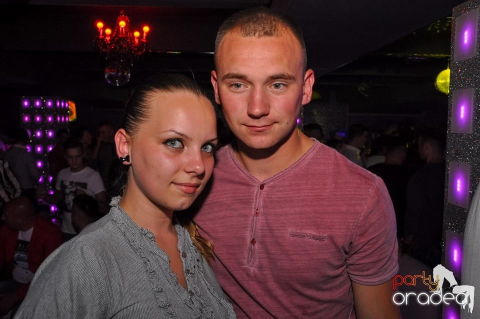 Chef de chef în Club Life, 