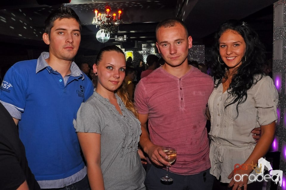 Chef de chef în Club Life, 