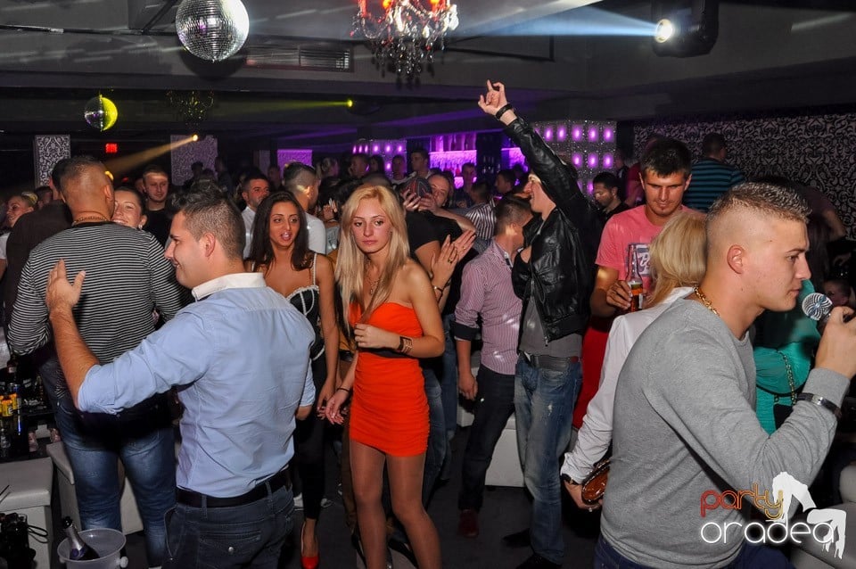 Chef de chef în Club Life, 