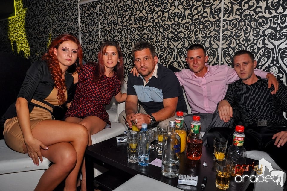 Chef de chef în Club Life, 