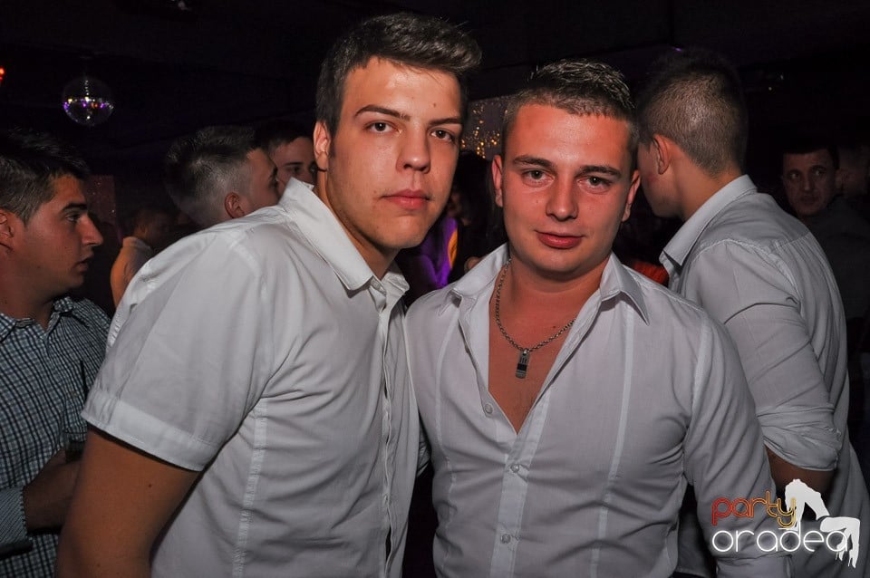 Chef de chef în Club Life, 