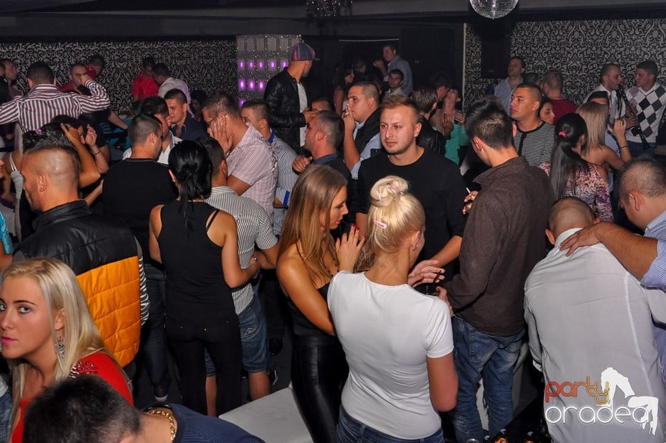 Chef de chef în Club Life, 