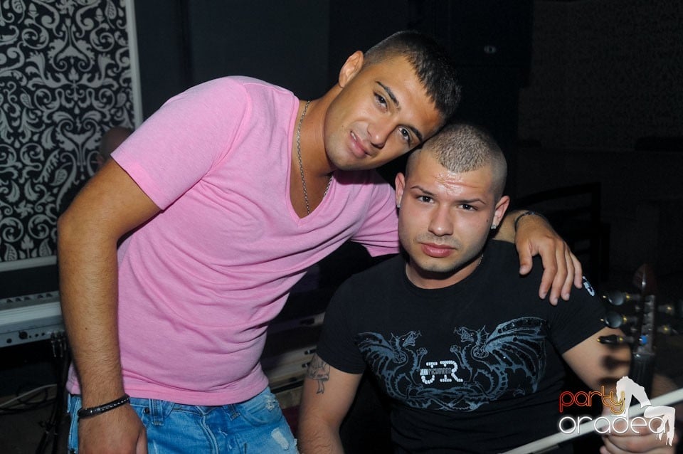 Chef de chef în Club Life, 