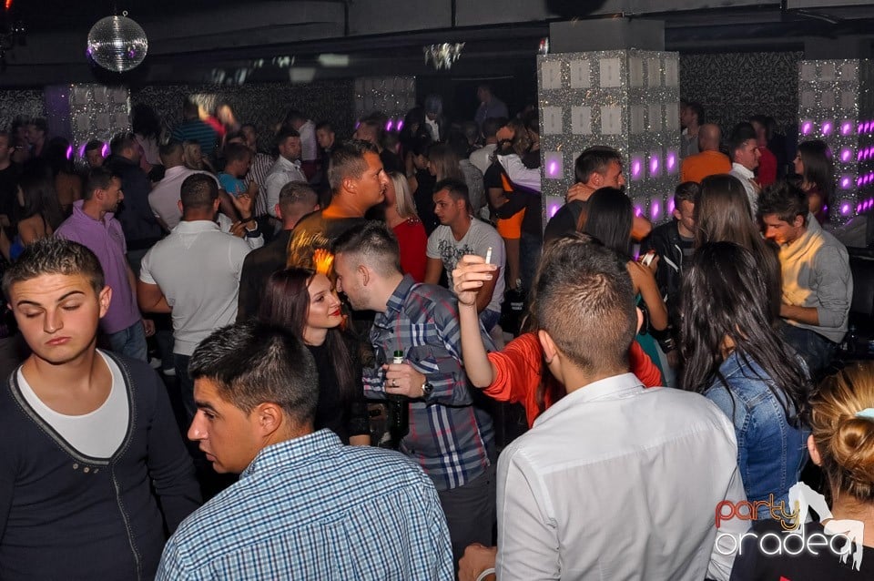 Chef de chef în Club Life, 