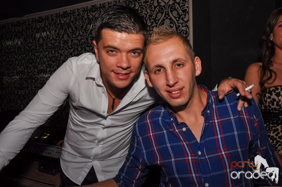 Chef de chef în Club Life, 