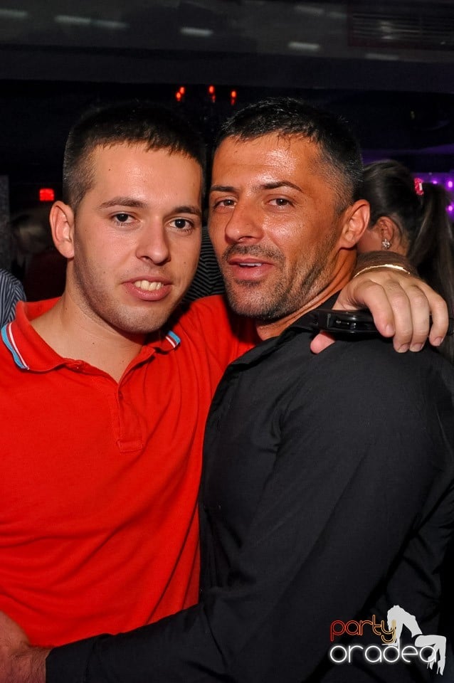 Chef de chef în Club Life, 