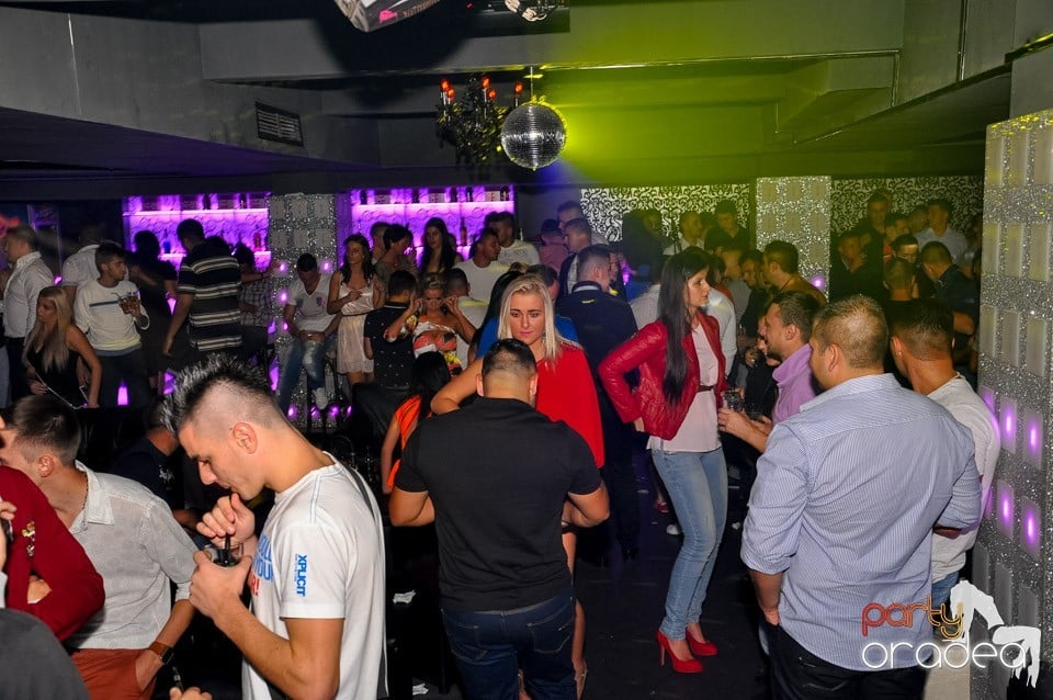 Chef de chef în Club Life, 