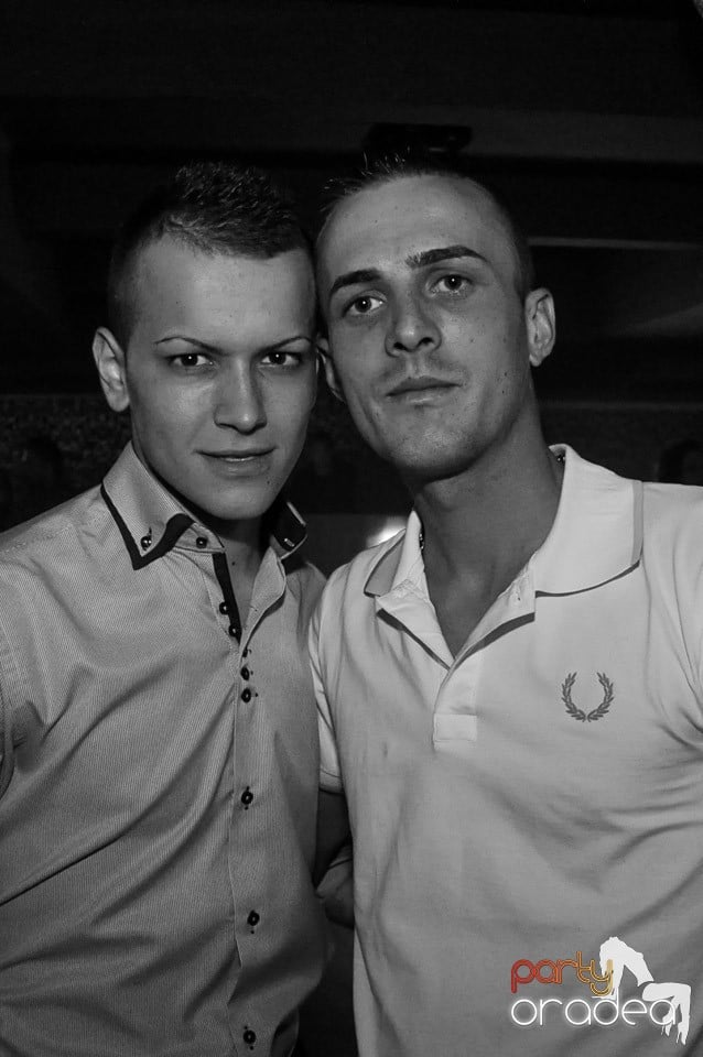 Chef de chef în Club Life, 