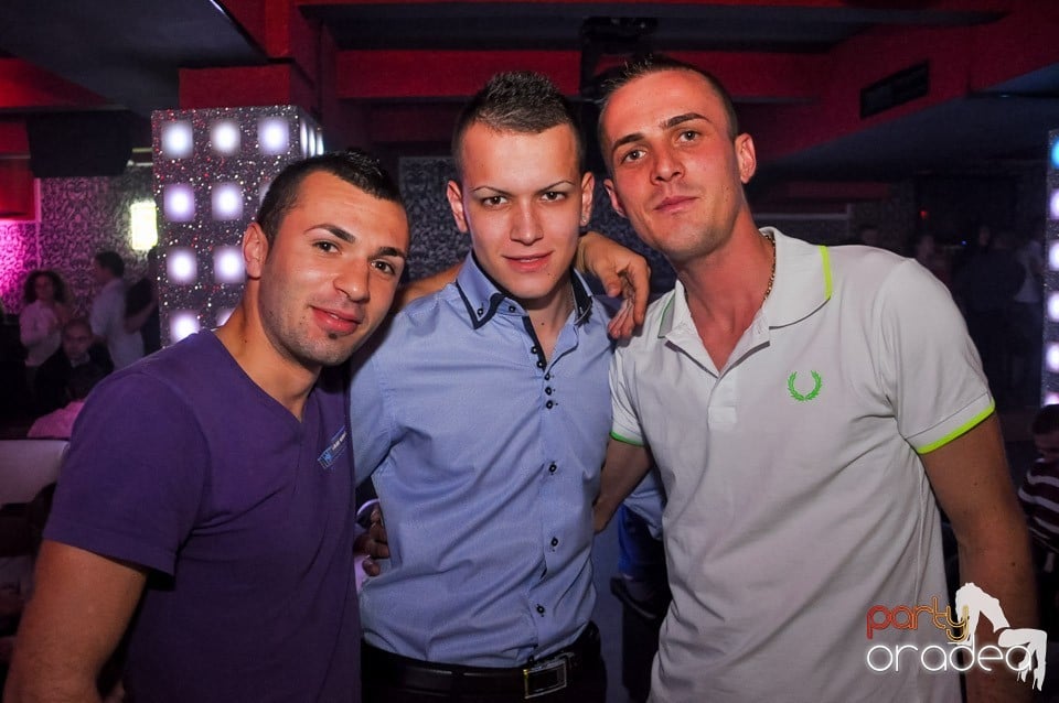 Chef de chef în Club Life, 