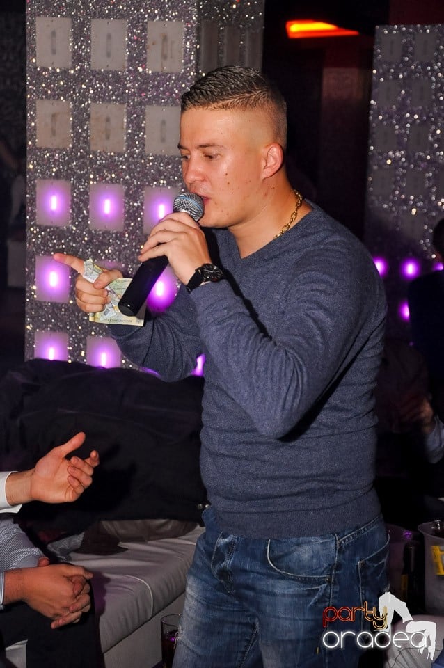 Chef de chef în Club Life, 