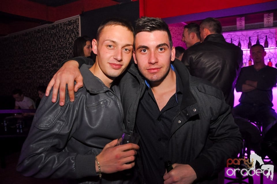 Chef de chef în Club Life, 