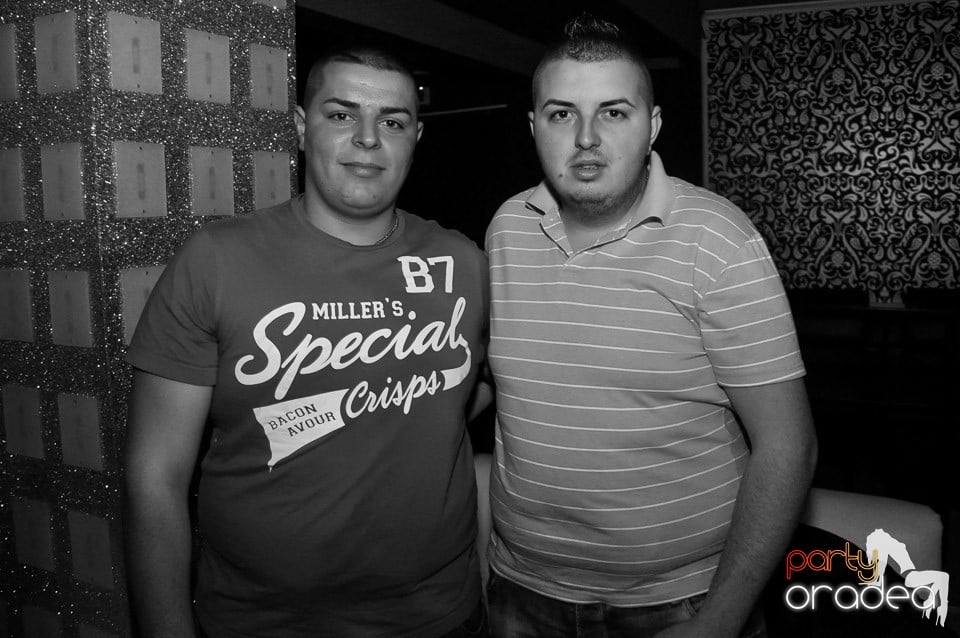 Chef de chef în Club Life, 