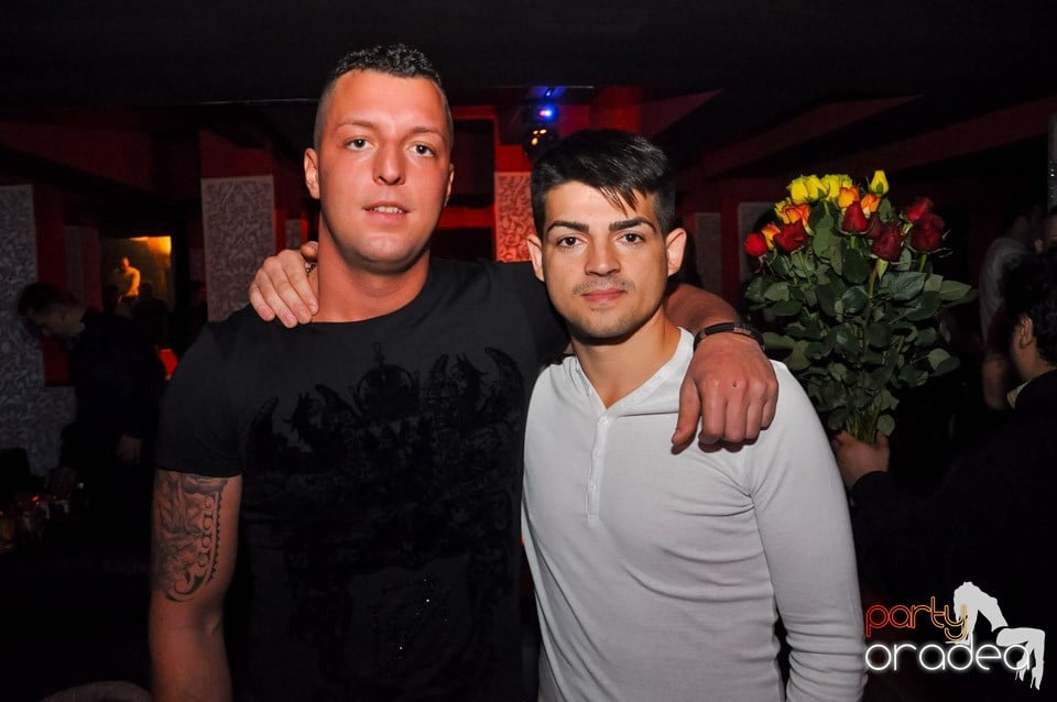 Chef de chef în Club Life, 