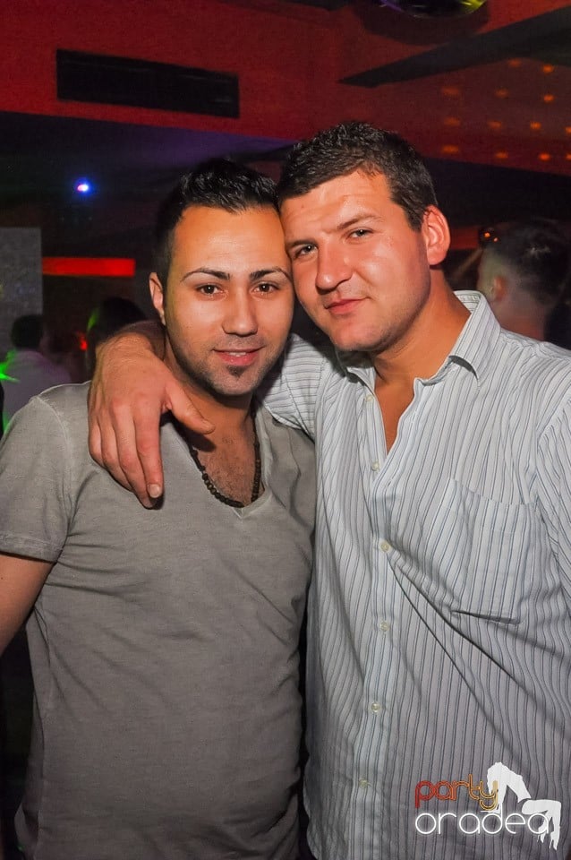 Chef de chef în Club Life, 