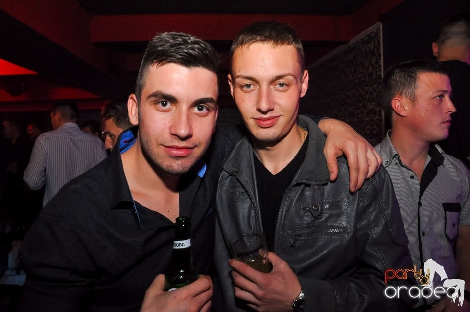 Chef de chef în Club Life, 