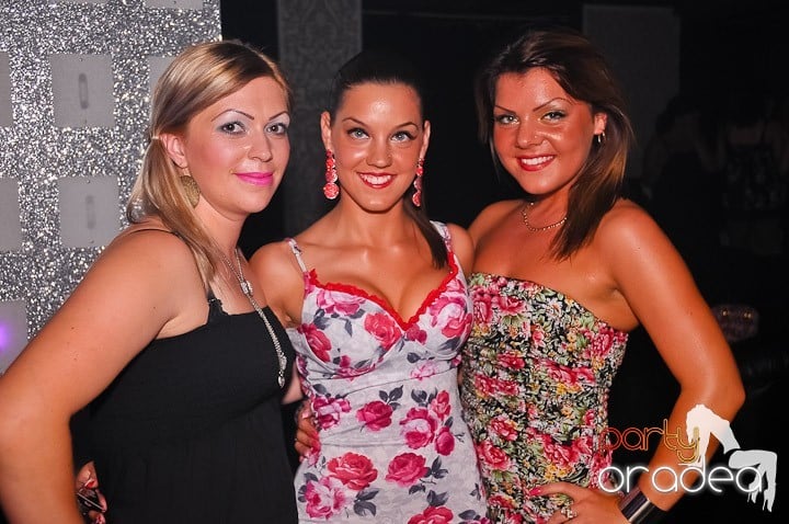 Chef de milioane în Club Life, 