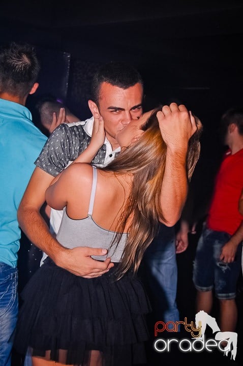 Chef de milioane în Club Life, 