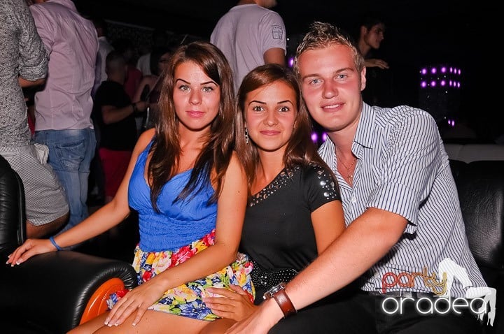 Chef de milioane în Club Life, 