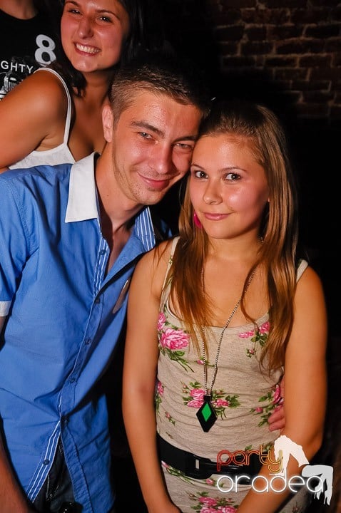 Chef de pomină în Club Escape, 