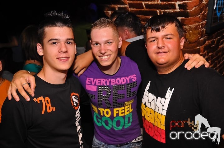 Chef de pomină în Club Escape, 