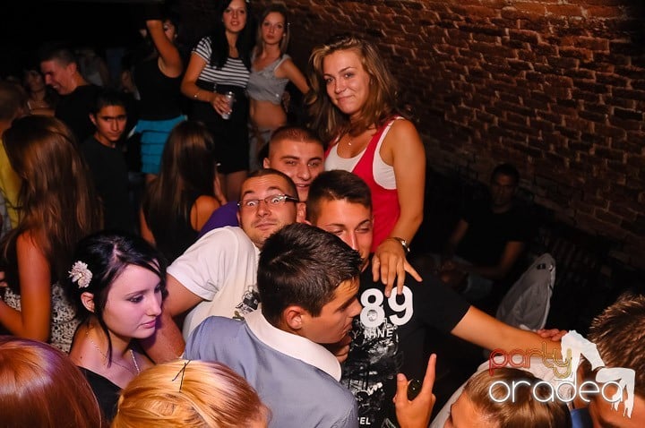 Chef de pomină în Club Escape, 