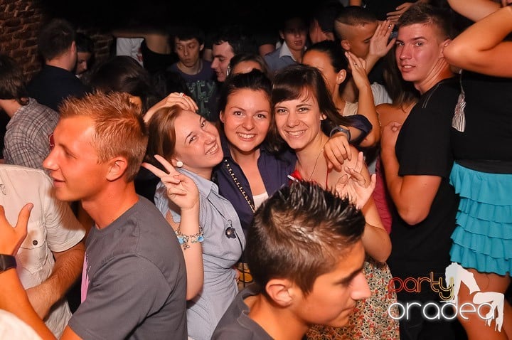 Chef de pomină în Club Escape, 