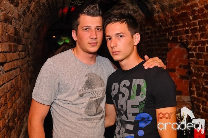 Chef în Club Escape, 