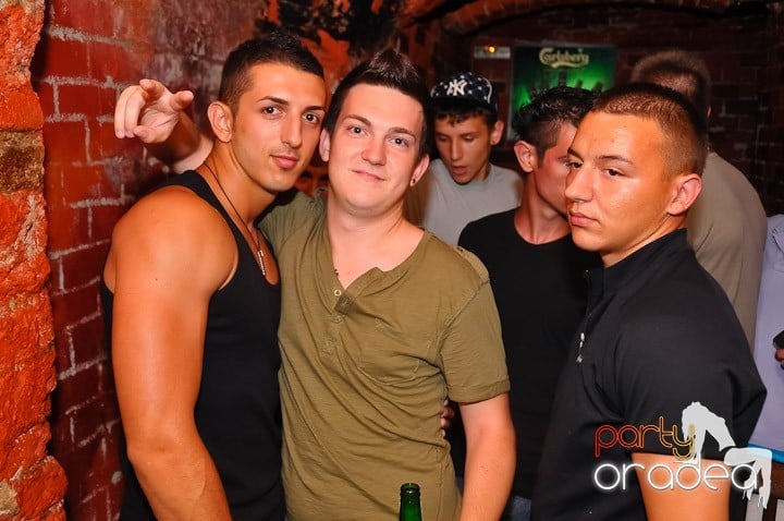 Chef în Club Escape, 