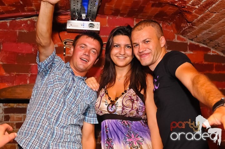 Chef în Club Escape, 