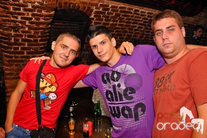 Chef în Club Escape, 