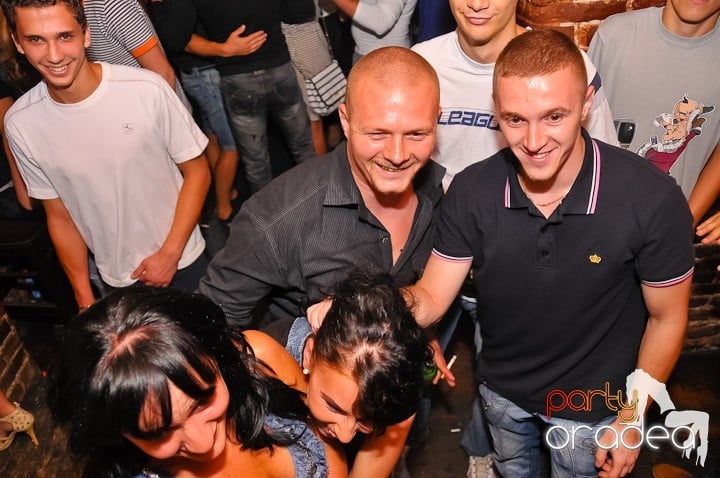 Chef în Club Escape, 