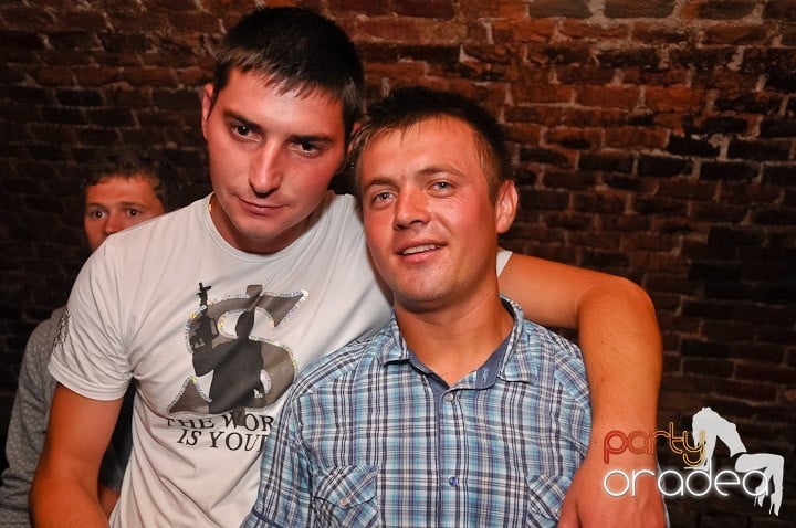 Chef în Club Escape, 