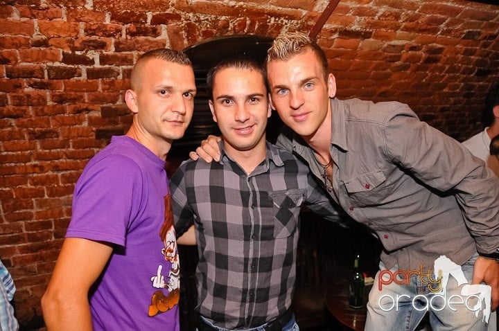 Chef în Club Escape, 