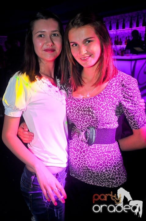 Chef la maxim în Club Life, 