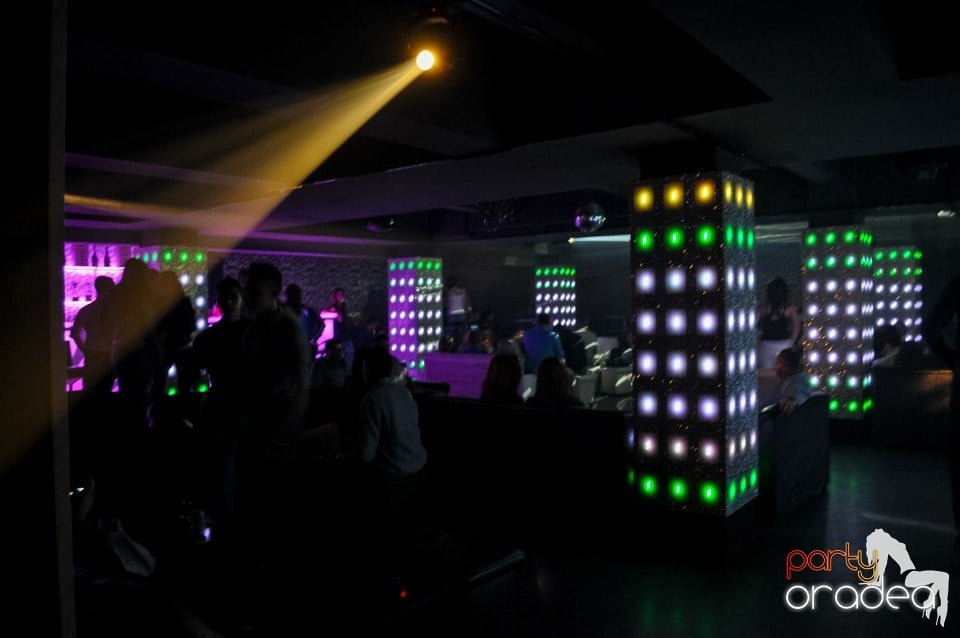 Chef la maxim în Club Life, 