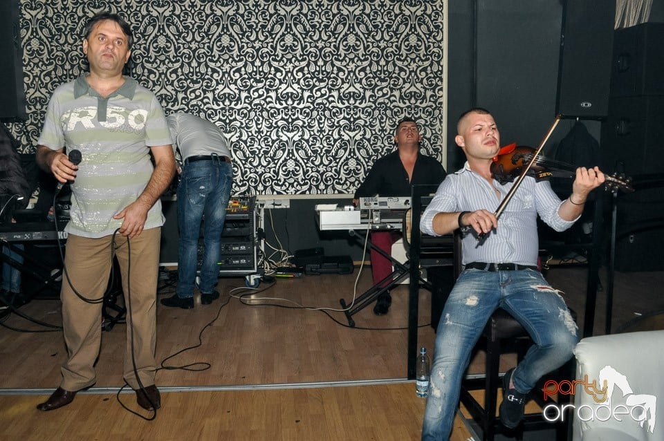 Chef la maxim în Club Life, 