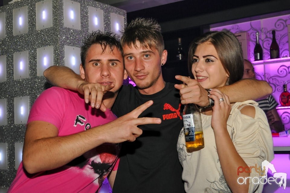 Chef la maxim în Club Life, 