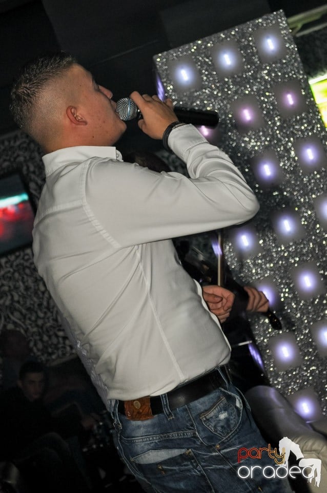 Chef la maxim în Club Life, 