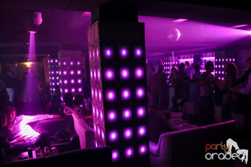 Chef la maxim în Club Life, 