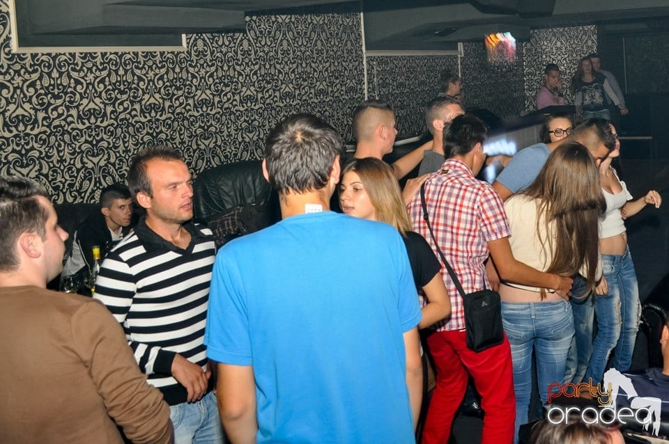 Chef la maxim în Club Life, 