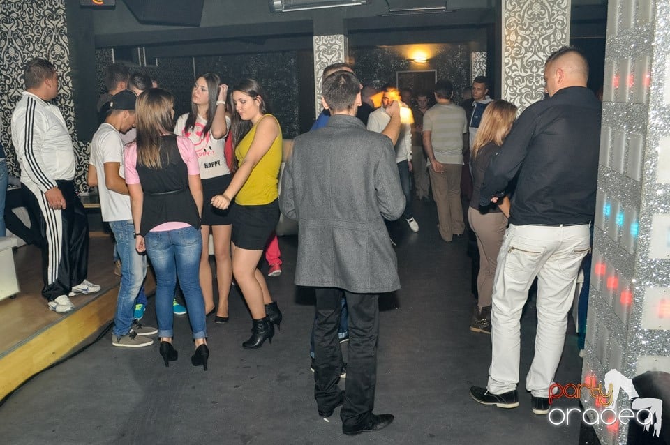 Chef la maxim în Club Life, 