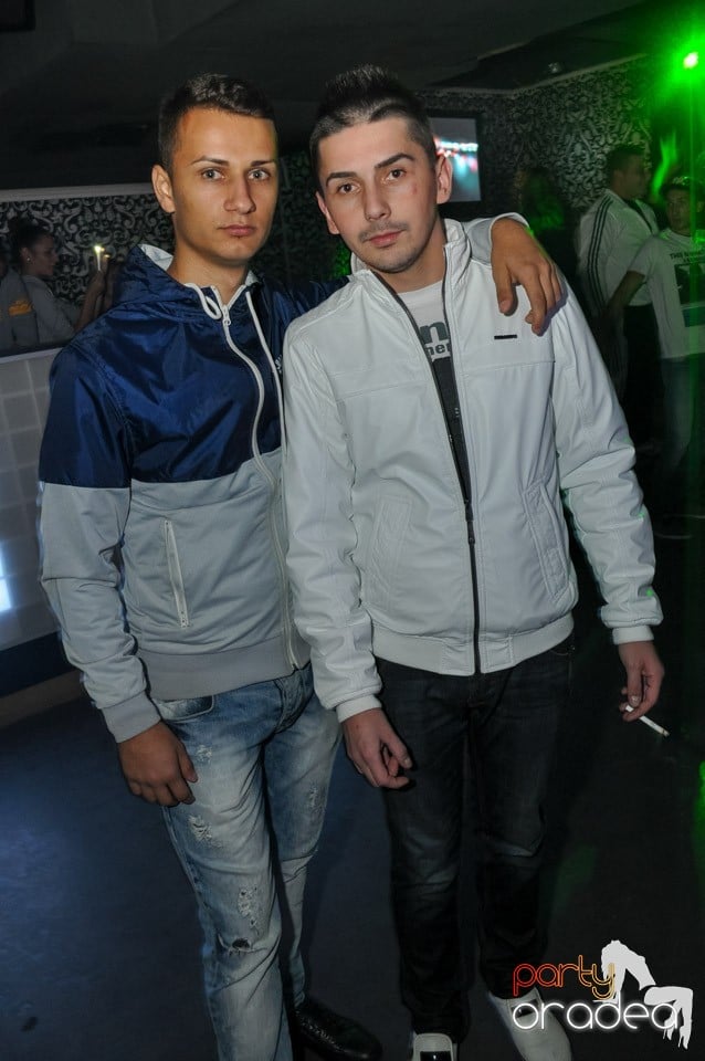 Chef la maxim în Club Life, 