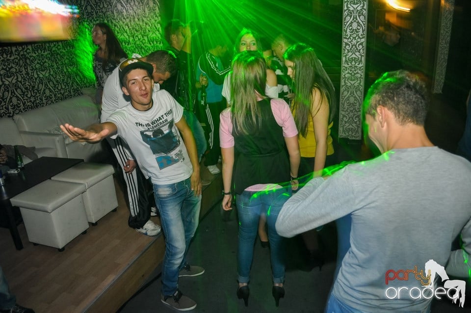 Chef la maxim în Club Life, 