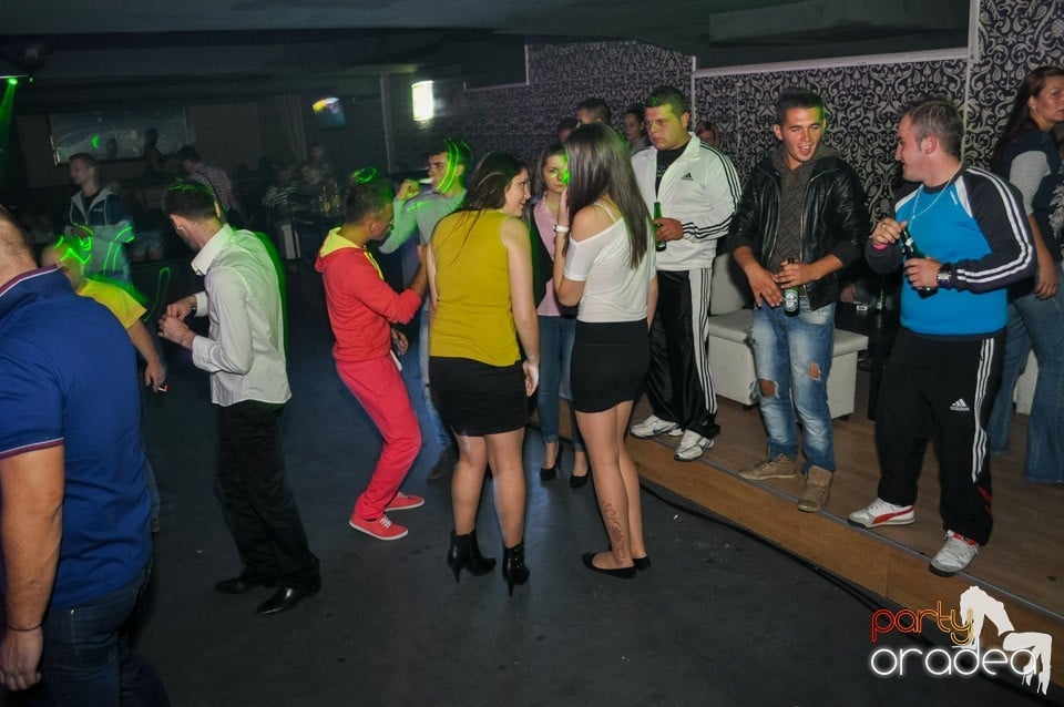 Chef la maxim în Club Life, 