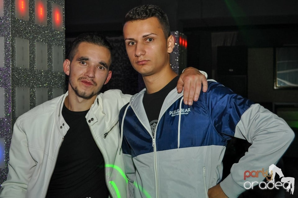 Chef la maxim în Club Life, 