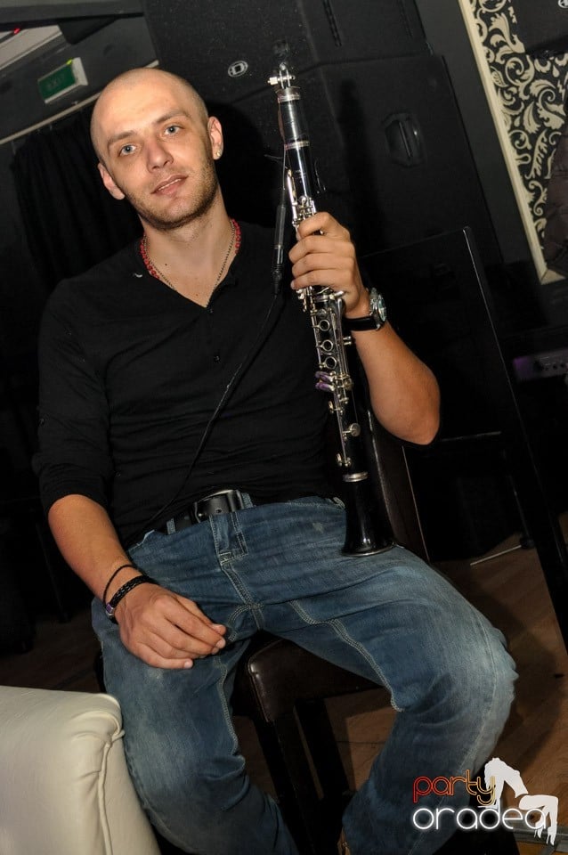 Chef la maxim în Club Life, 