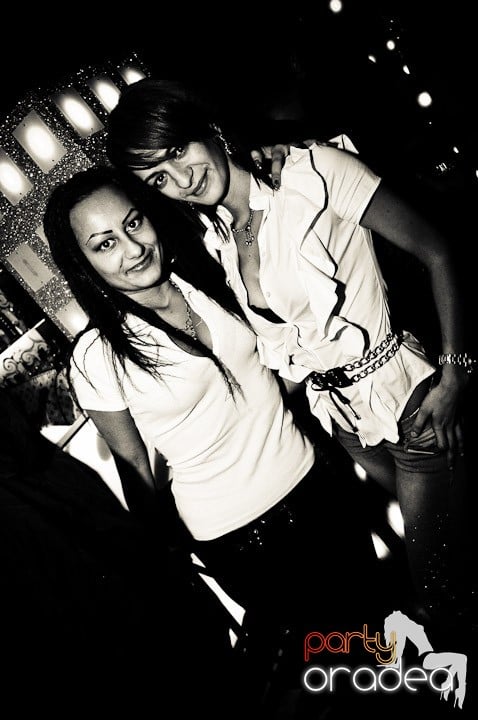 Chef la maxim în Club Life, 