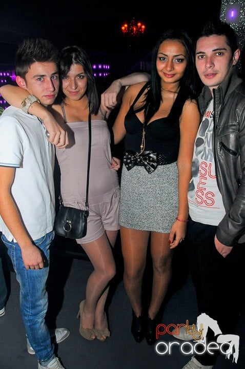 Chef la maxim în Club Life, 