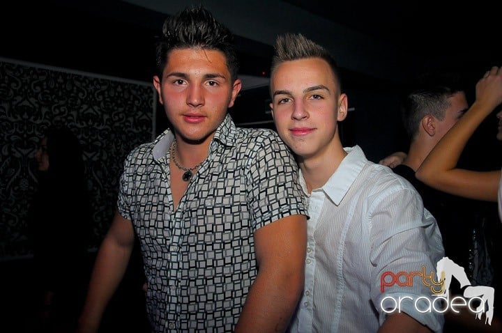 Chef la maxim în Club Life, 